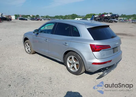 2021 Audi Q5 Premium 45 Tfsi Quattro S Tronic z USA, uszkodzony, nr VIN WA1AAAFY7M2133167